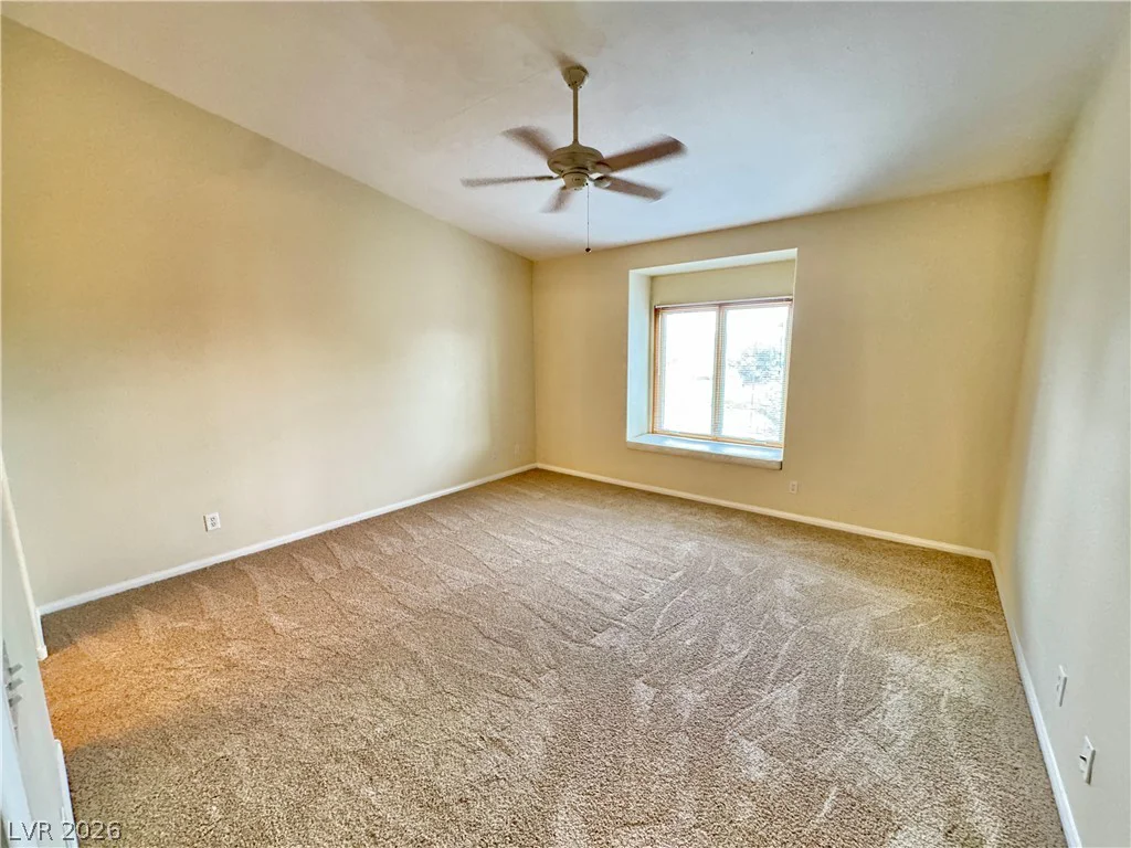 4900 Black Bear, Las Vegas, NV 89149