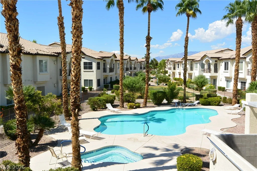 4900 Black Bear, Las Vegas, NV 89149