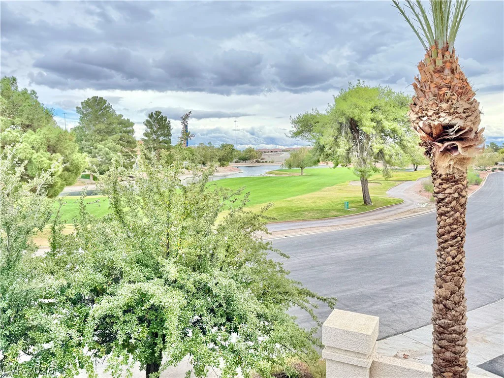 4900 Black Bear, Las Vegas, NV 89149