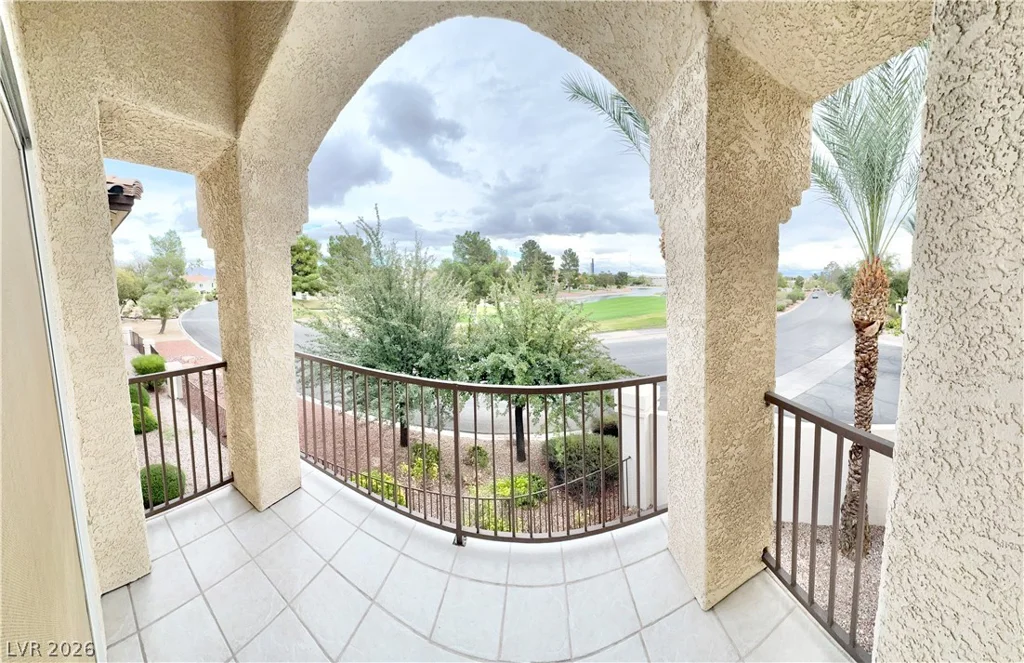 4900 Black Bear, Las Vegas, NV 89149