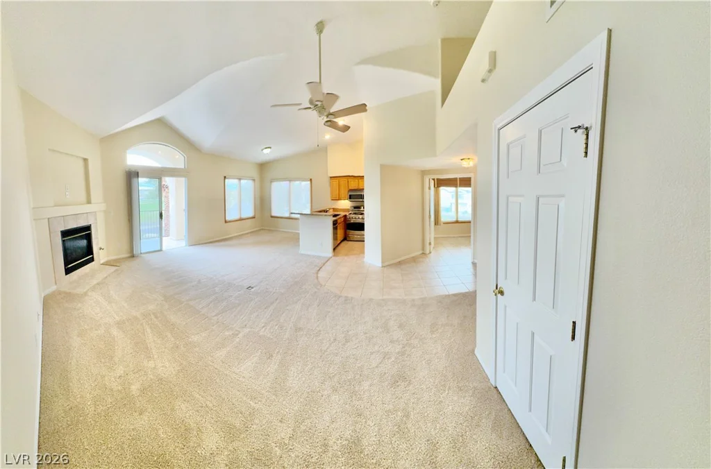 4900 Black Bear, Las Vegas, NV 89149