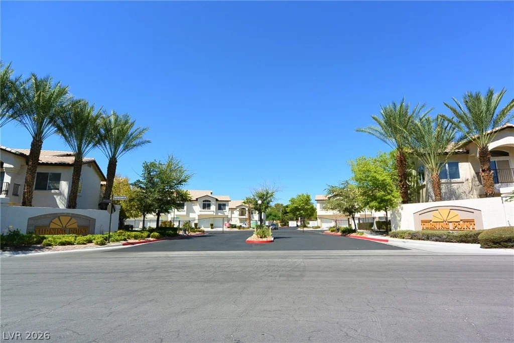 4900 Black Bear, Las Vegas, NV 89149
