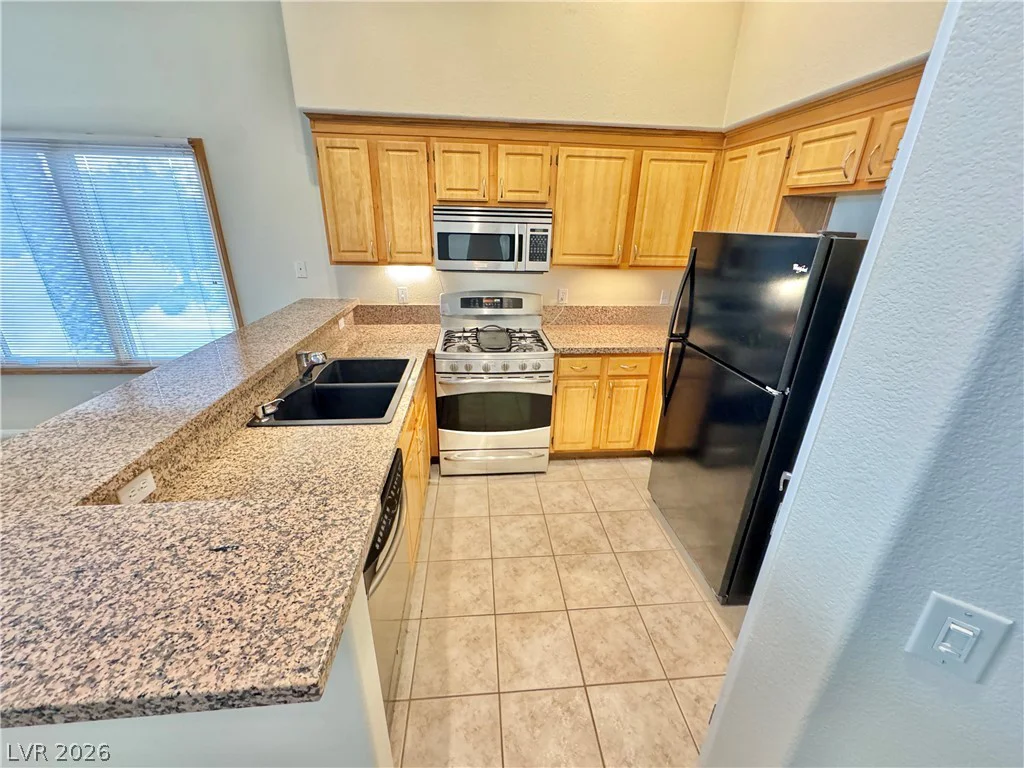 4900 Black Bear, Las Vegas, NV 89149