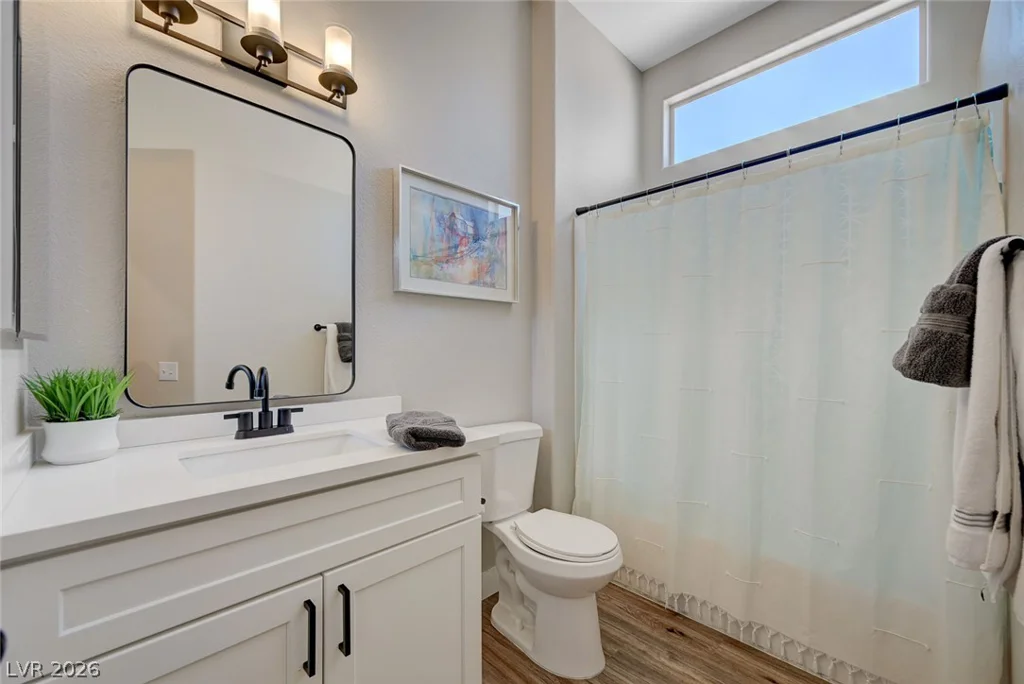 10613 Spring Garden, Las Vegas, NV 89134
