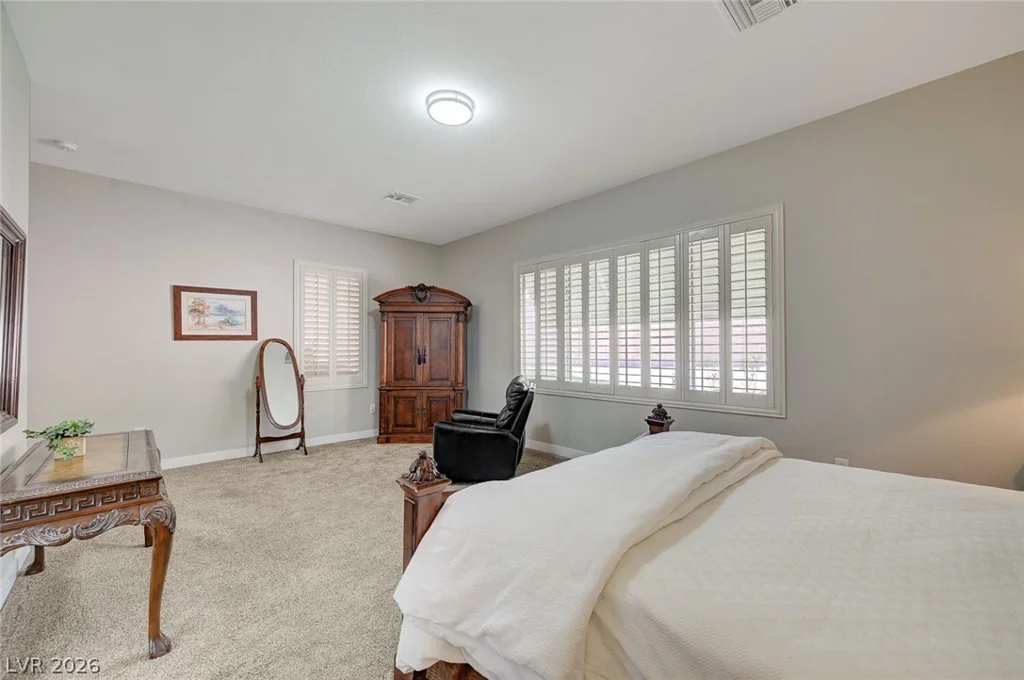 10613 Spring Garden, Las Vegas, NV 89134