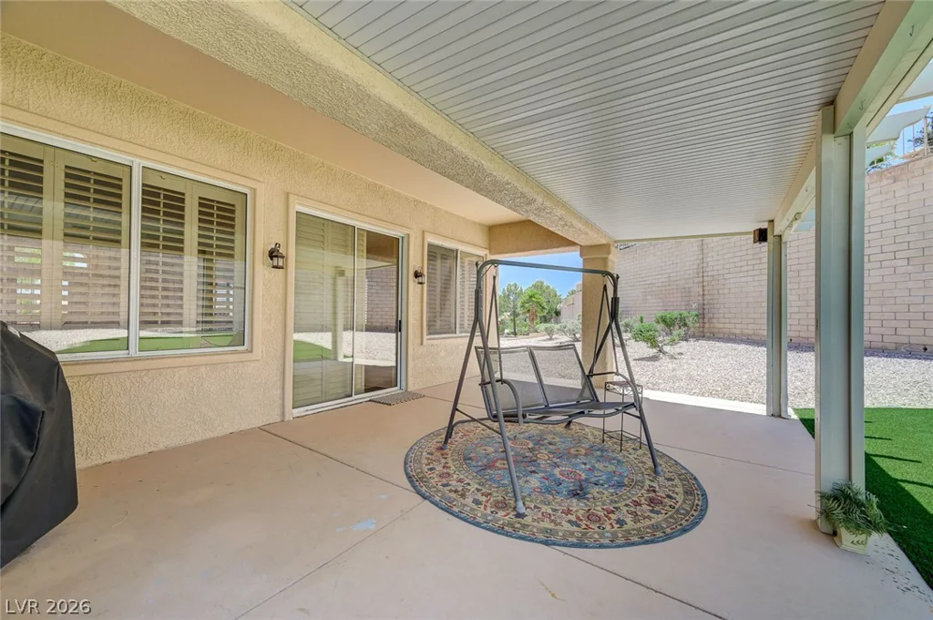 10613 Spring Garden, Las Vegas, NV 89134