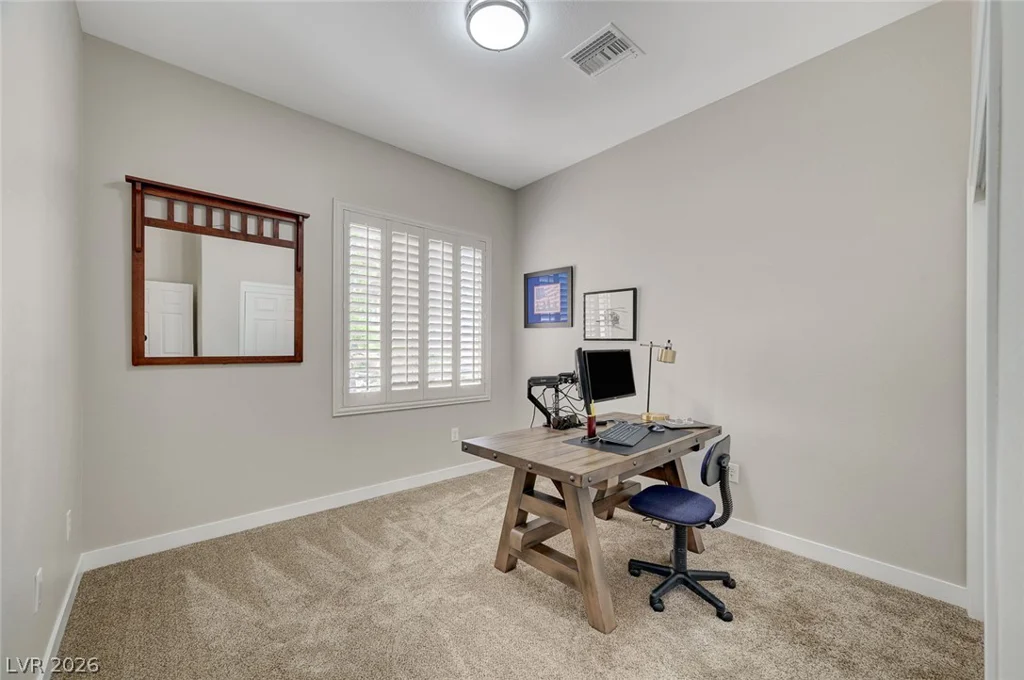 10613 Spring Garden, Las Vegas, NV 89134