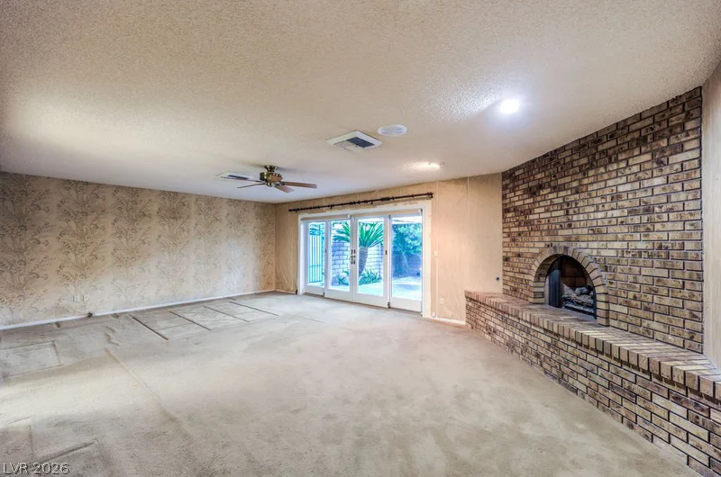 2135 Cimarron, Las Vegas, NV 89117