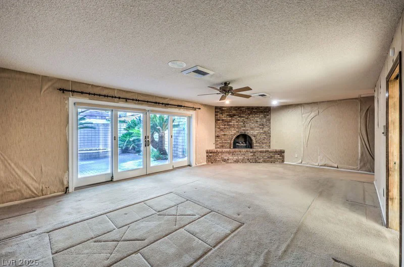 2135 Cimarron, Las Vegas, NV 89117