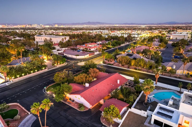 2135 Cimarron, Las Vegas, NV 89117