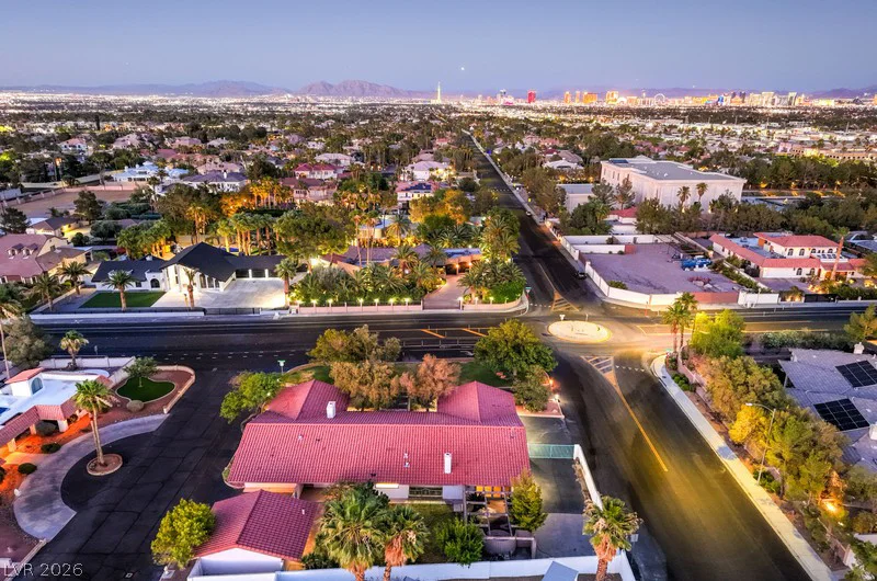 2135 Cimarron, Las Vegas, NV 89117