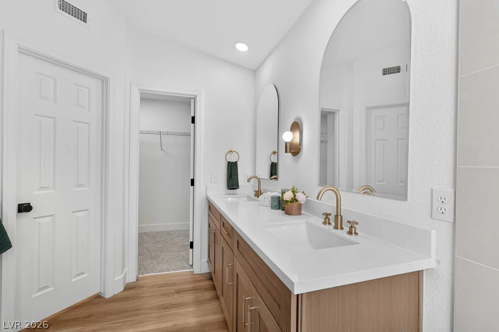 7641 Tortola Bay, Las Vegas, NV 89128