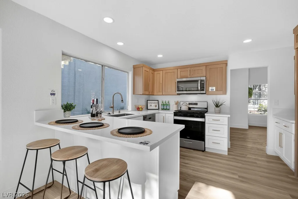 7641 Tortola Bay, Las Vegas, NV 89128