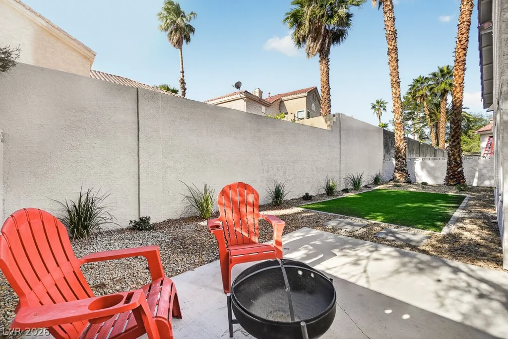 7641 Tortola Bay, Las Vegas, NV 89128