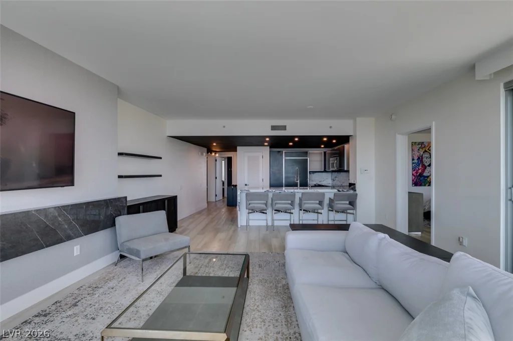 322 Karen, Las Vegas, NV 89109