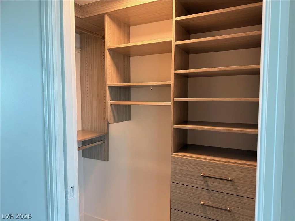 322 Karen, Las Vegas, NV 89109