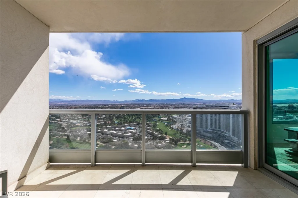 322 Karen, Las Vegas, NV 89109