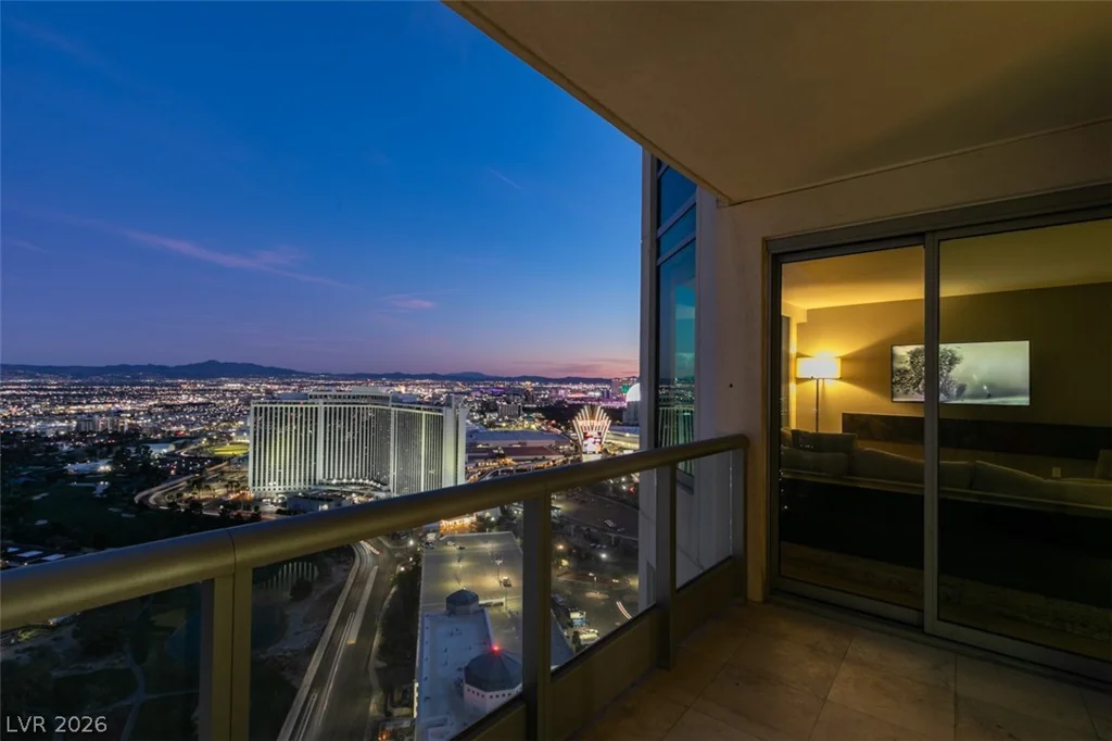 322 Karen, Las Vegas, NV 89109