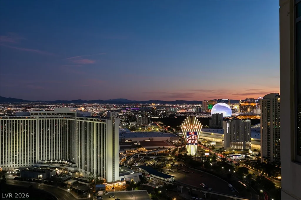 322 Karen, Las Vegas, NV 89109