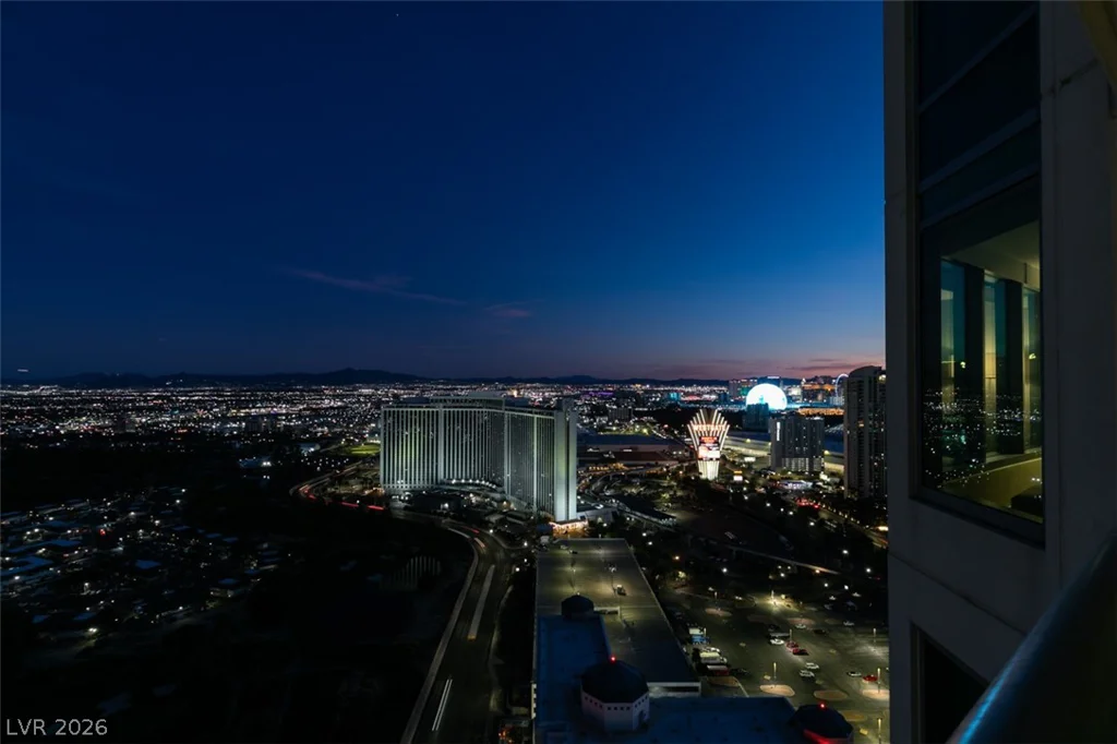 322 Karen, Las Vegas, NV 89109
