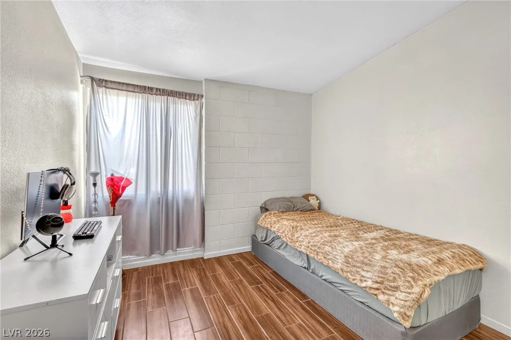 1617 Flower, North Las Vegas, NV 89030