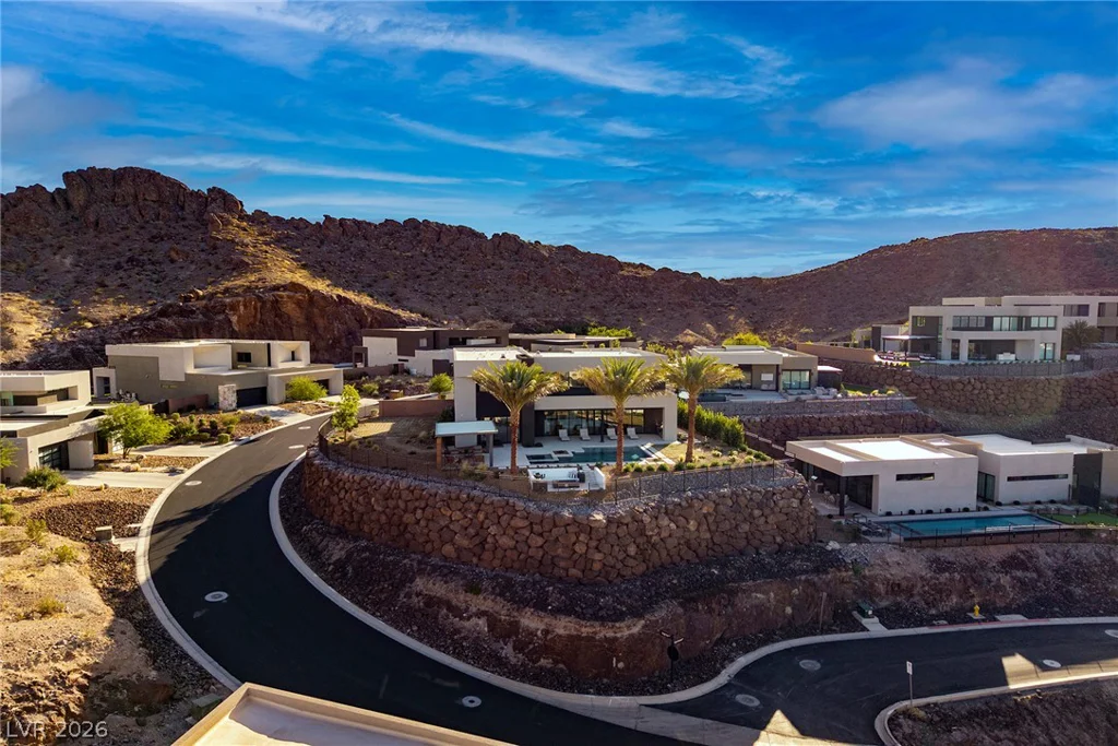 1488 Dragon Glen, Henderson, NV 89012