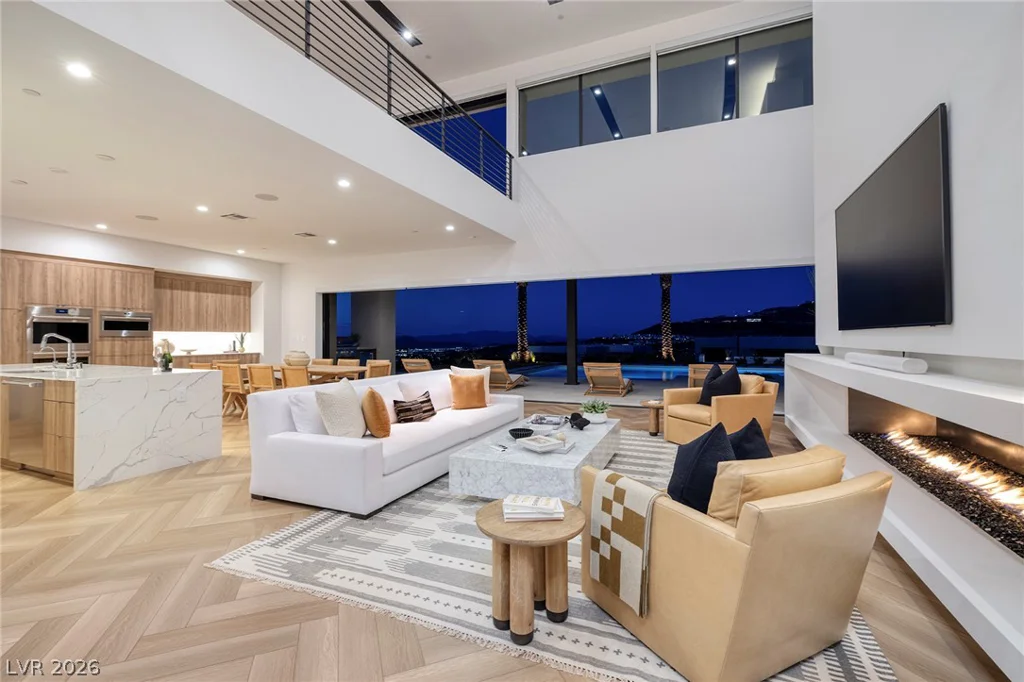 1488 Dragon Glen, Henderson, NV 89012