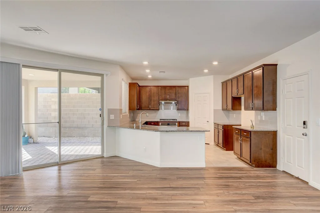 909 Cherry Glen, Las Vegas, NV 89138