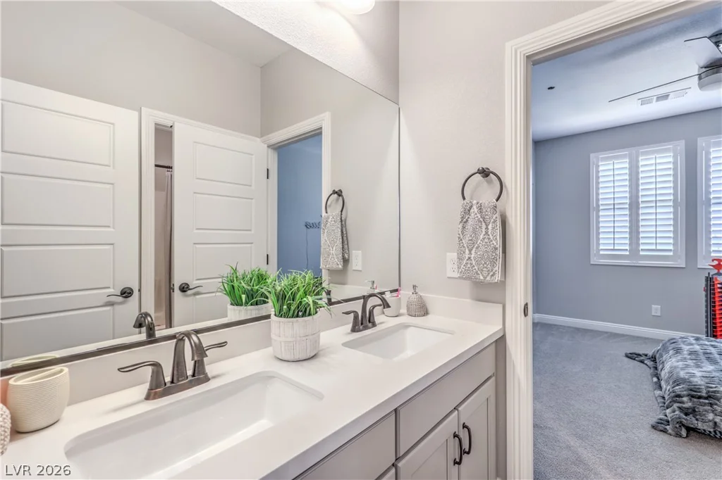11542 Salt Creek, Las Vegas, NV 89138