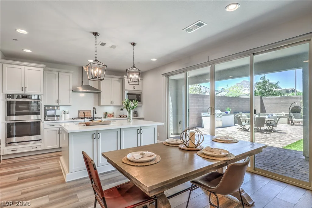 11542 Salt Creek, Las Vegas, NV 89138