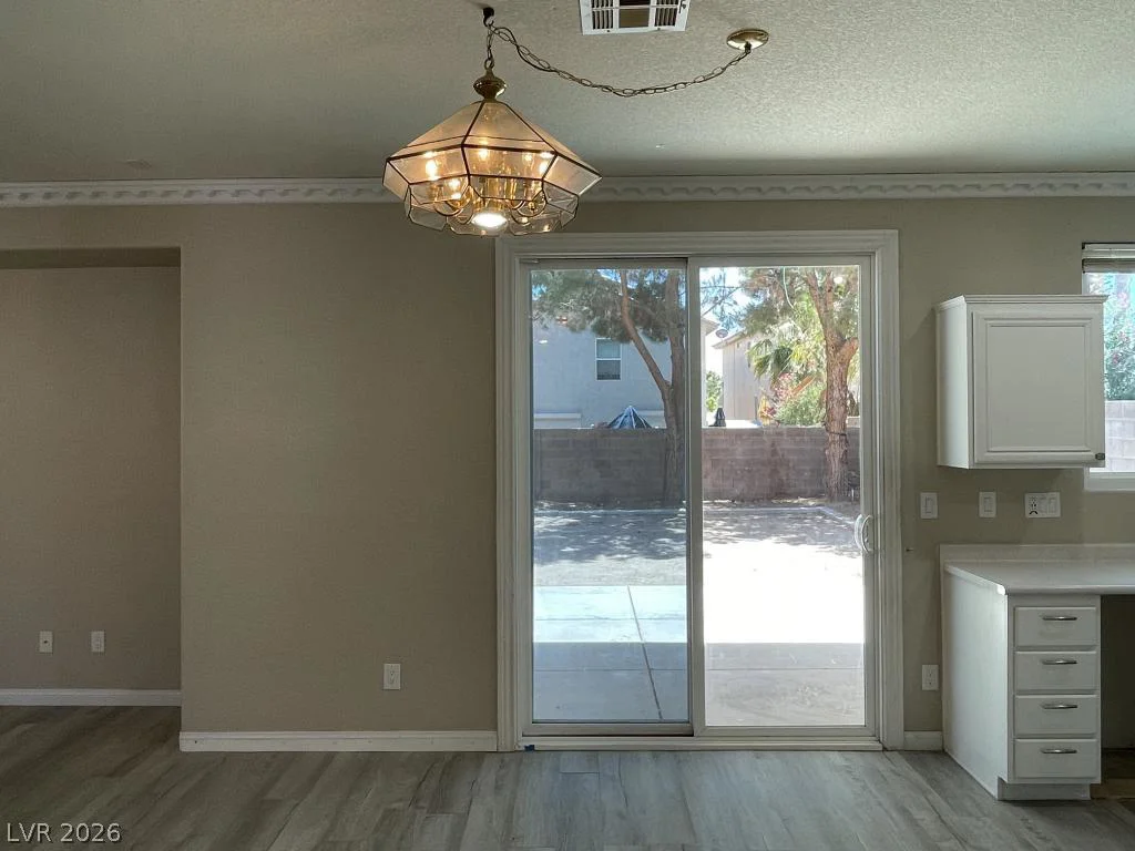 9587 Newton Grove, Las Vegas, NV 89148