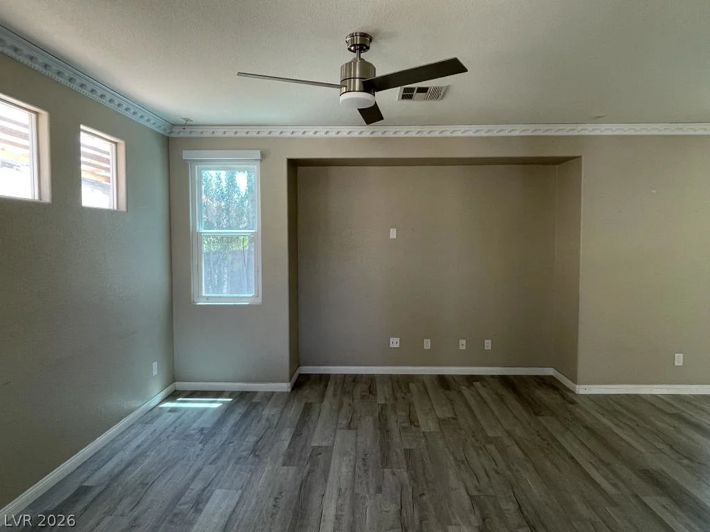 9587 Newton Grove, Las Vegas, NV 89148