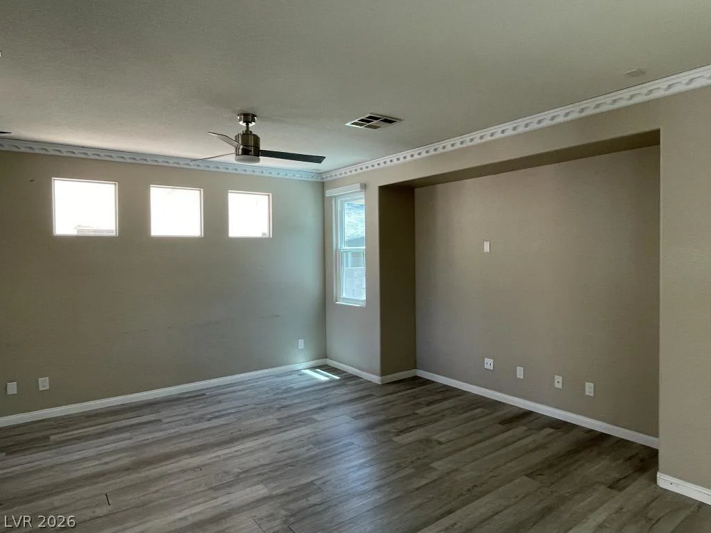9587 Newton Grove, Las Vegas, NV 89148