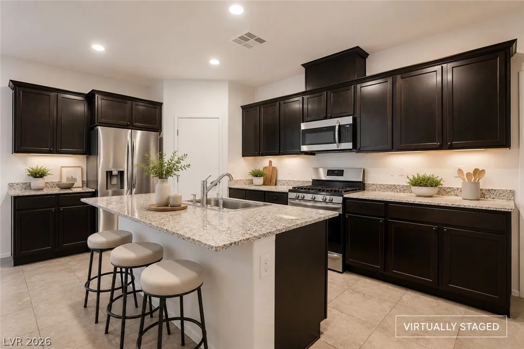 7232 Halo Falls, North Las Vegas, NV 89084