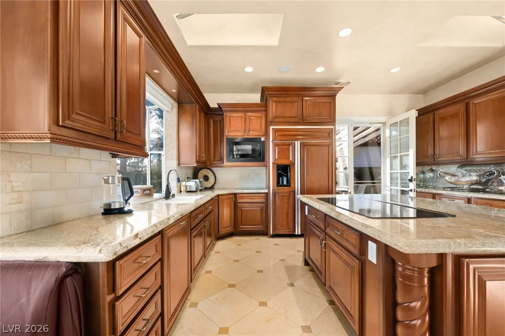 2204 Glenbrook, Las Vegas, NV 89117