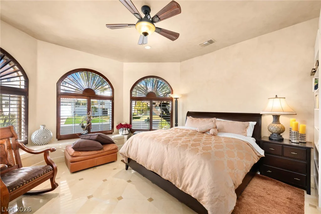 2204 Glenbrook, Las Vegas, NV 89117