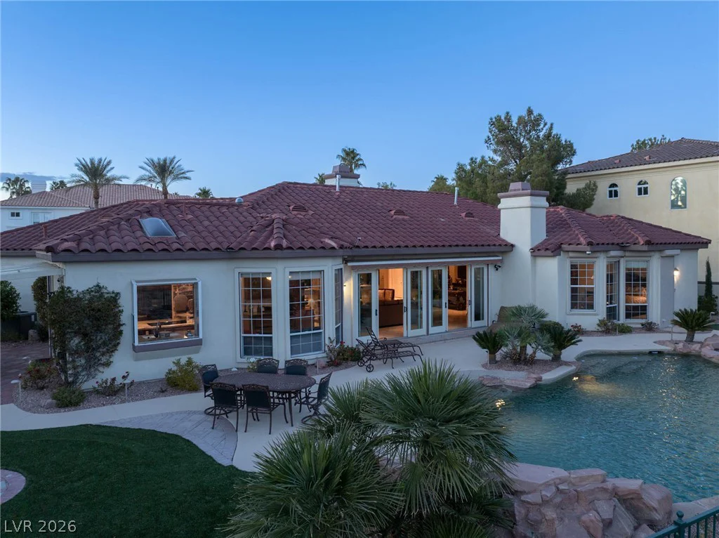 2204 Glenbrook, Las Vegas, NV 89117