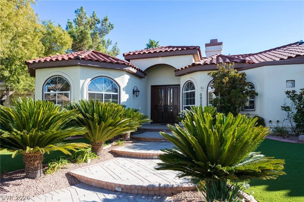 2204 Glenbrook, Las Vegas, NV 89117