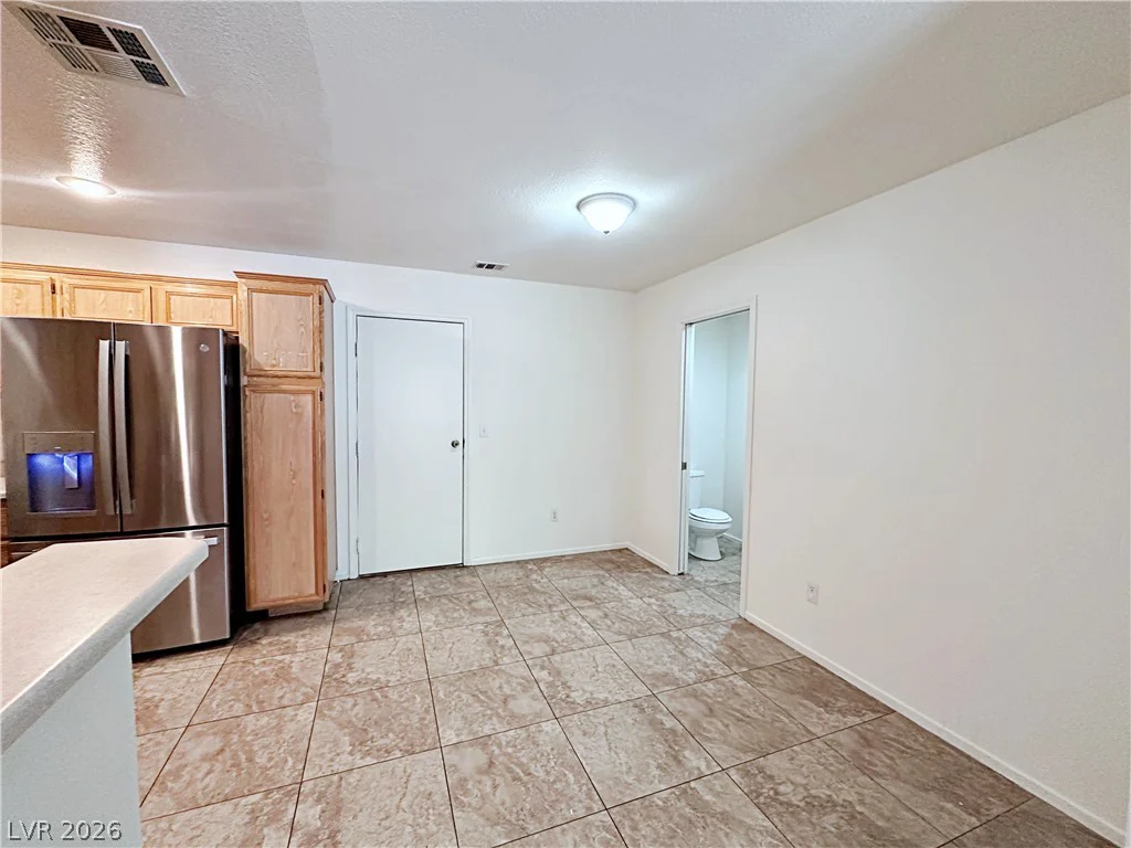 2056 Audrey Hepburn, Las Vegas, NV 89142