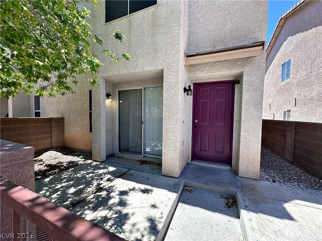 2056 Audrey Hepburn, Las Vegas, NV 89142