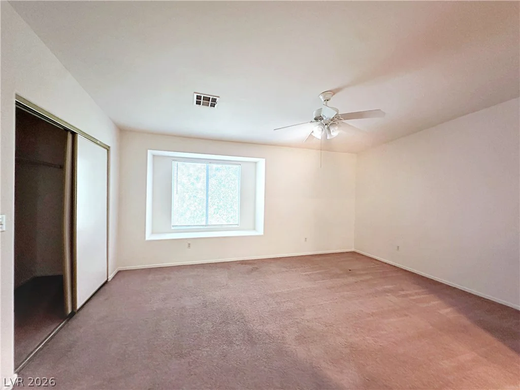2056 Audrey Hepburn, Las Vegas, NV 89142