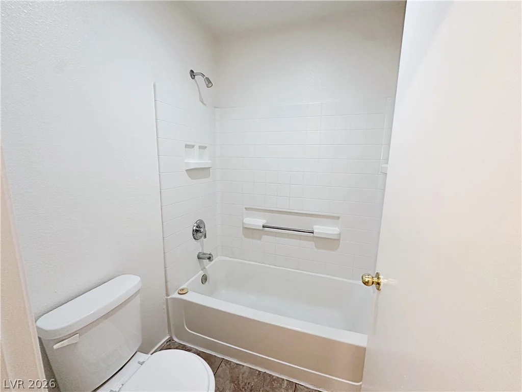 2056 Audrey Hepburn, Las Vegas, NV 89142