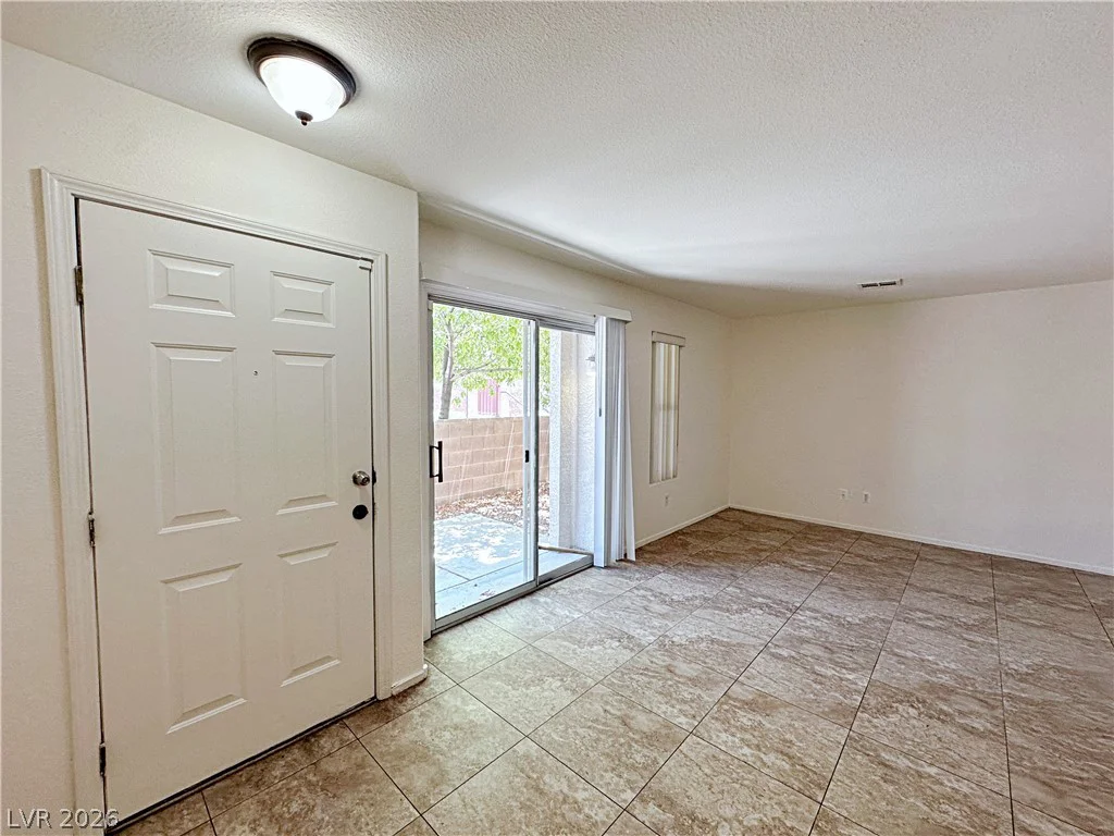 2056 Audrey Hepburn, Las Vegas, NV 89142