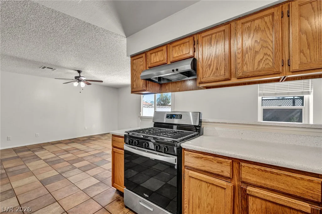 8112 Leger, Las Vegas, NV 89145