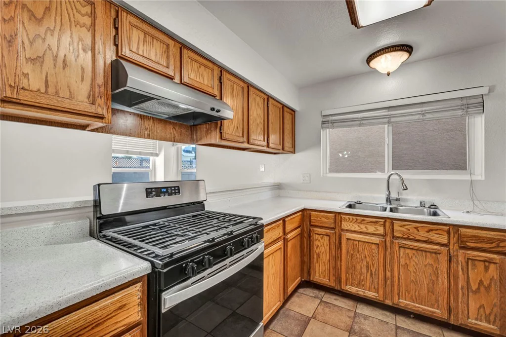 8112 Leger, Las Vegas, NV 89145