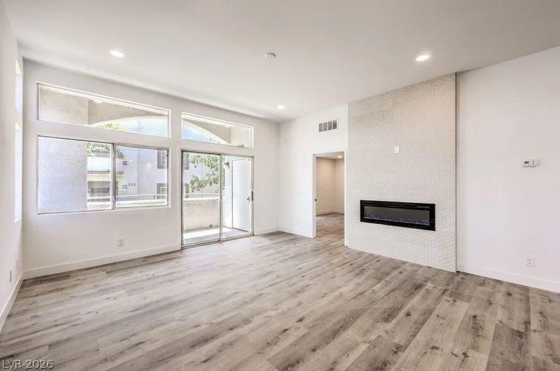 3125 Buffalo, Las Vegas, NV 89128