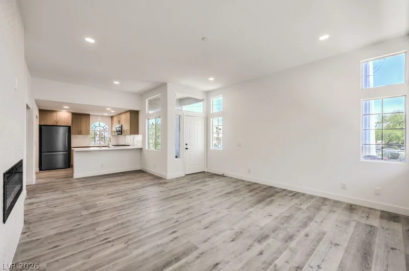3125 Buffalo, Las Vegas, NV 89128