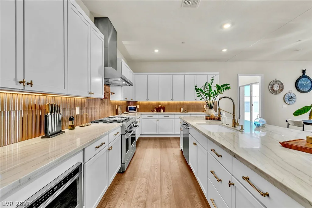4660 Blushing Dawn, Las Vegas, NV 89118