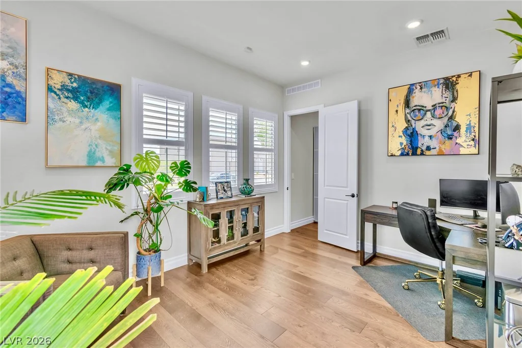4660 Blushing Dawn, Las Vegas, NV 89118