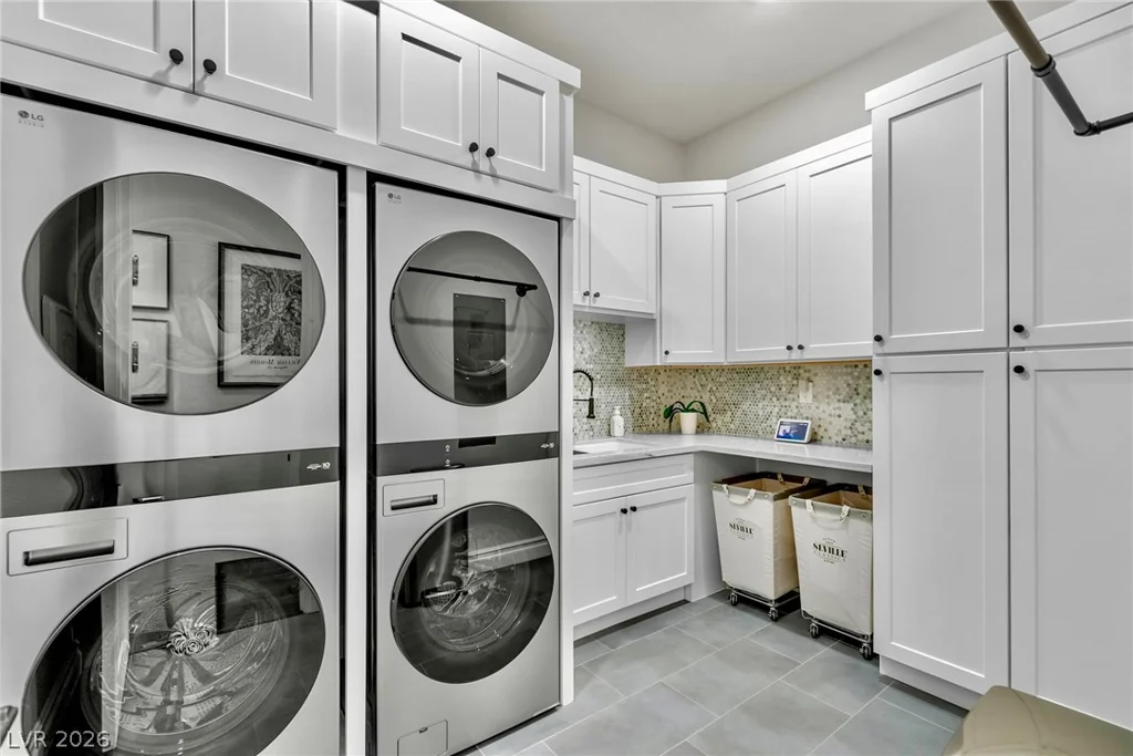 4660 Blushing Dawn, Las Vegas, NV 89118